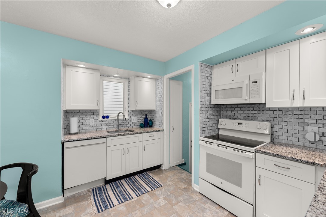 5101 Lucydale Avenue North Olmsted OH 44070