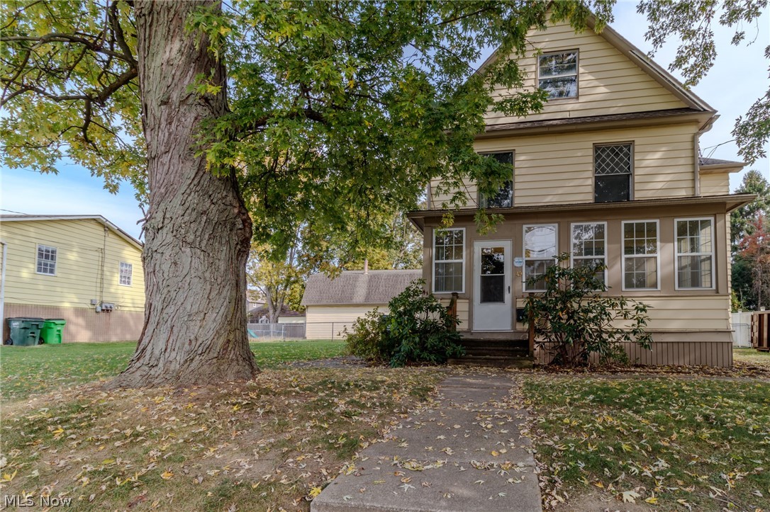 49 Lindbergh Avenue Barberton OH 44203