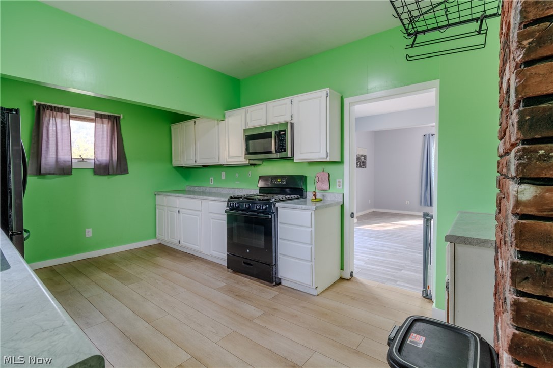 49 Lindbergh Avenue Barberton OH 44203
