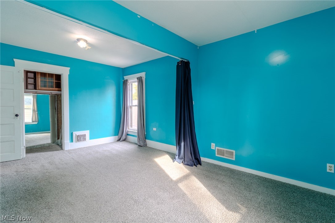 49 Lindbergh Avenue Barberton OH 44203