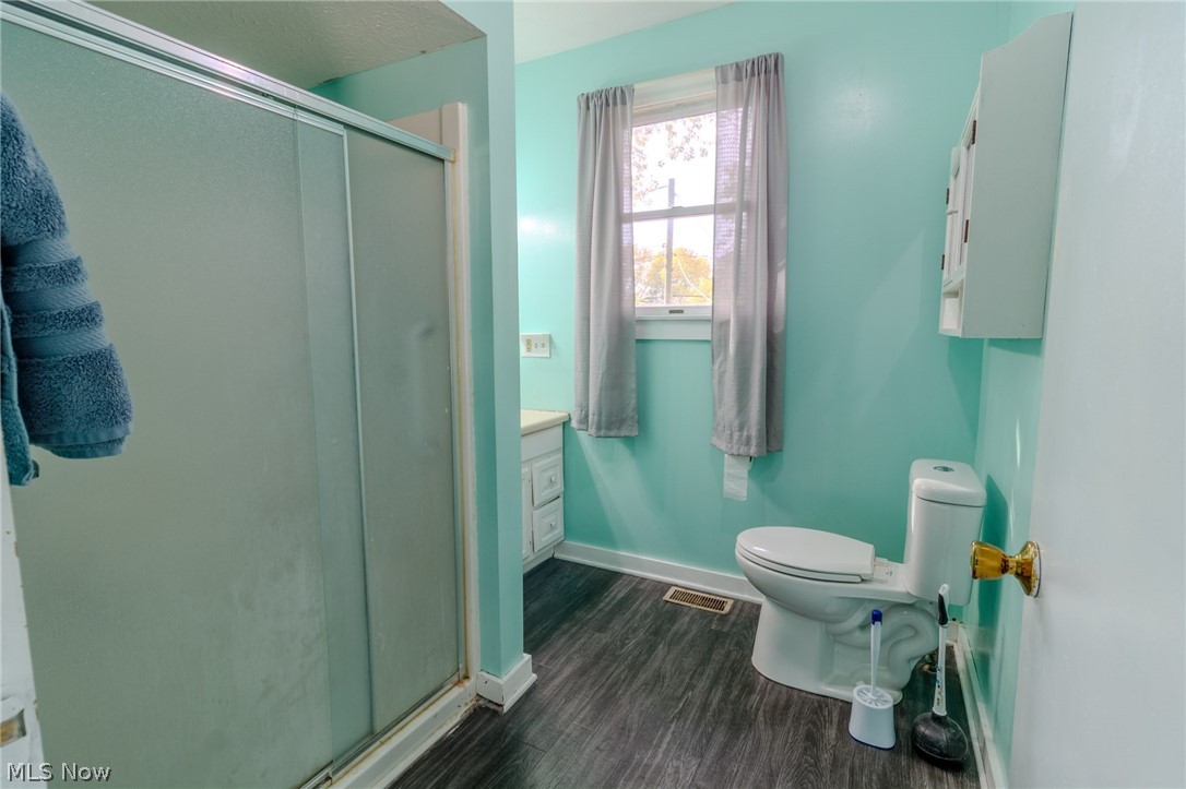 49 Lindbergh Avenue Barberton OH 44203