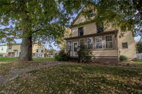 49 Lindbergh Avenue Barberton OH 44203