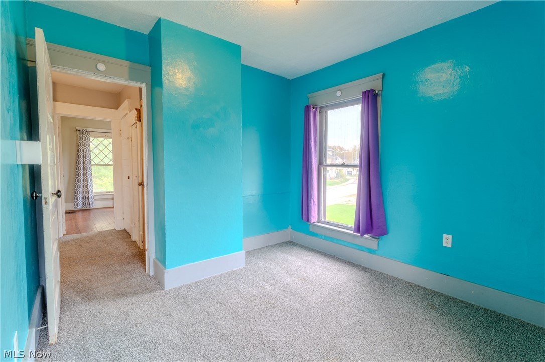 49 Lindbergh Avenue Barberton OH 44203