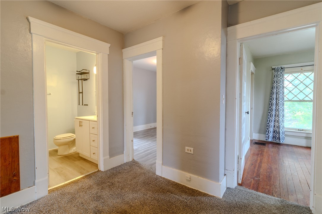 49 Lindbergh Avenue Barberton OH 44203