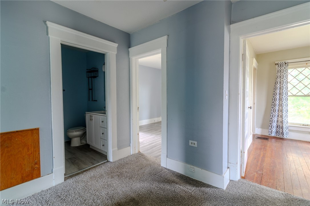 49 Lindbergh Avenue Barberton OH 44203
