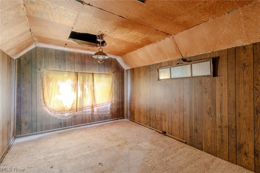 49 Lindbergh Avenue Barberton OH 44203