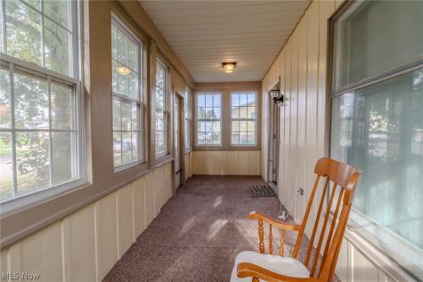 49 Lindbergh Avenue Barberton OH 44203