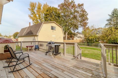 49 Lindbergh Avenue Barberton OH 44203