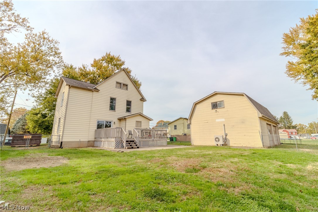 49 Lindbergh Avenue Barberton OH 44203