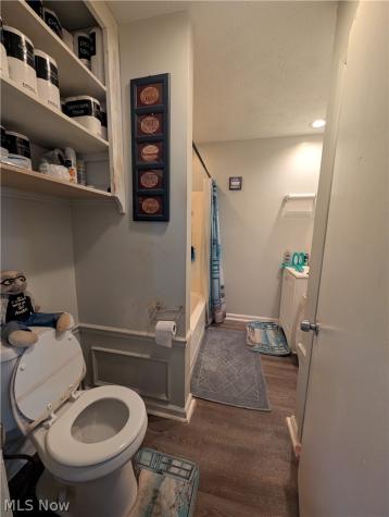 15321 Ridpath Avenue Cleveland OH 44110