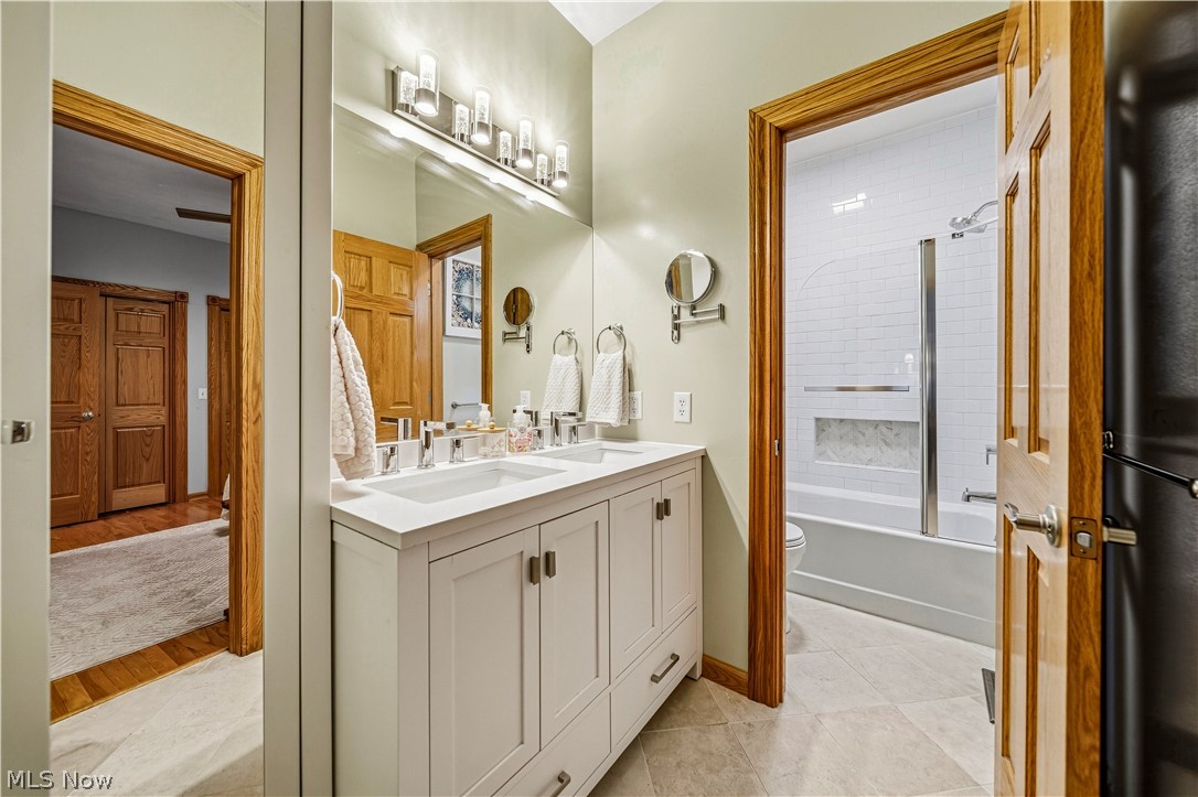 305 W Cedar Street Jefferson OH 44047