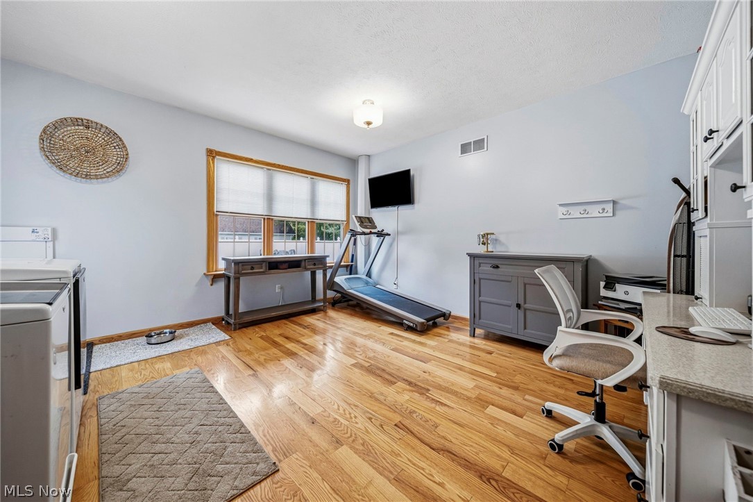305 W Cedar Street Jefferson OH 44047
