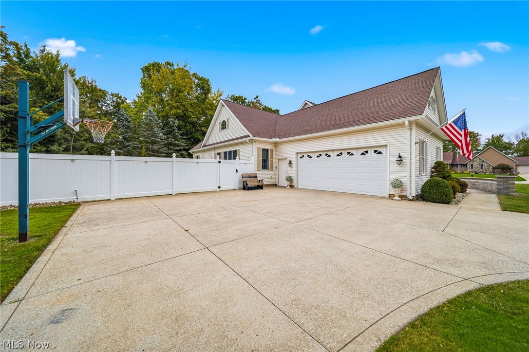 305 W Cedar Street Jefferson OH 44047
