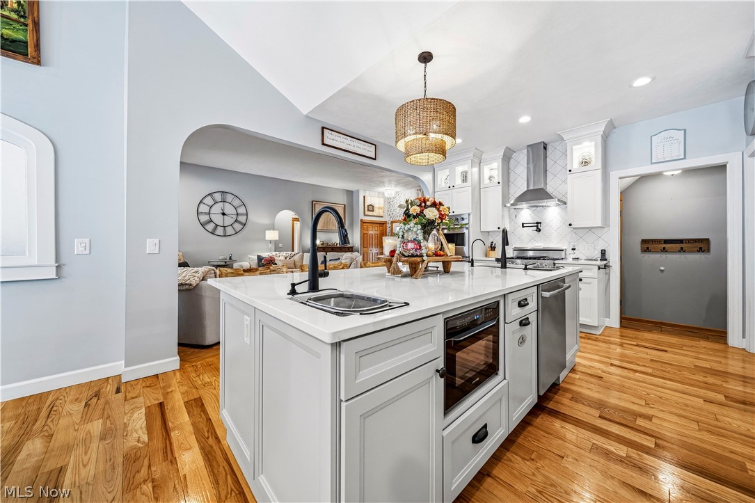 305 W Cedar Street Jefferson OH 44047