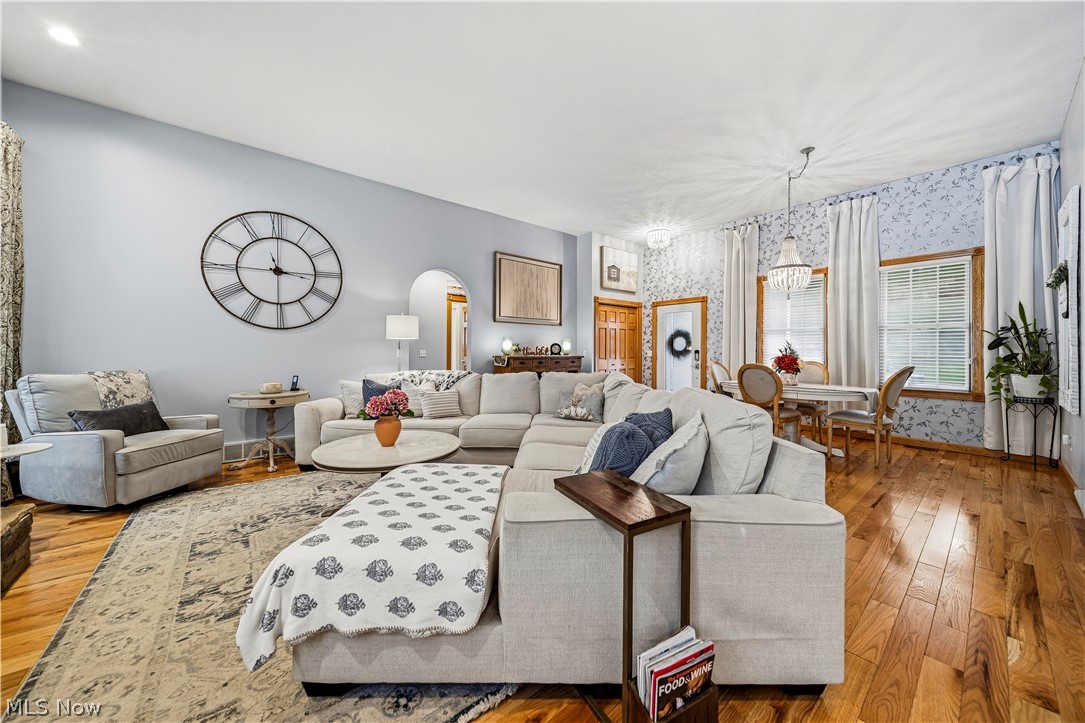 305 W Cedar Street Jefferson OH 44047