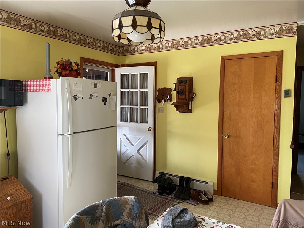 5671 E State Road Newcomerstown OH 43832