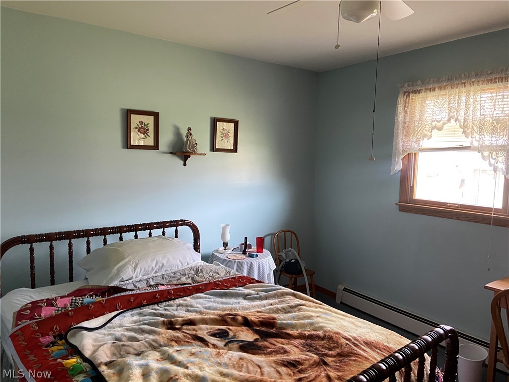 5671 E State Road Newcomerstown OH 43832