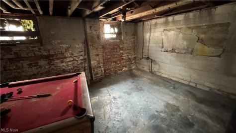 12913 Larchmere Boulevard Shaker Heights OH 44120