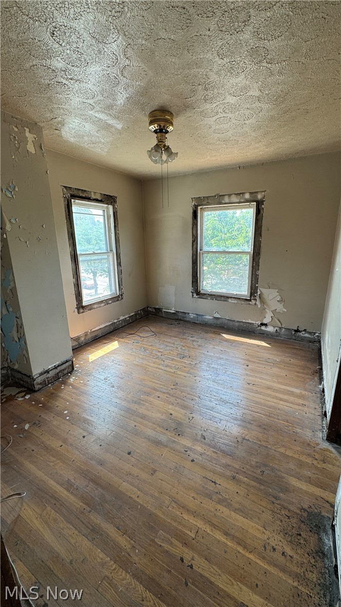 12913 Larchmere Boulevard Shaker Heights OH 44120