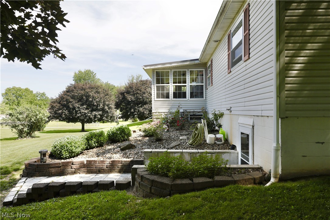 39925 County Road 41 Warsaw OH 43844