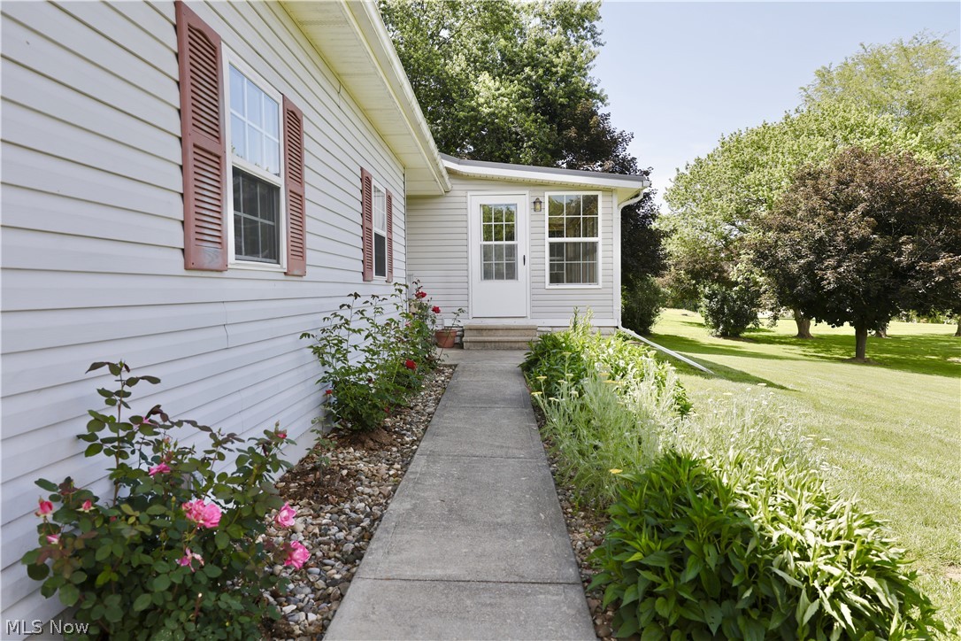 39925 County Road 41 Warsaw OH 43844