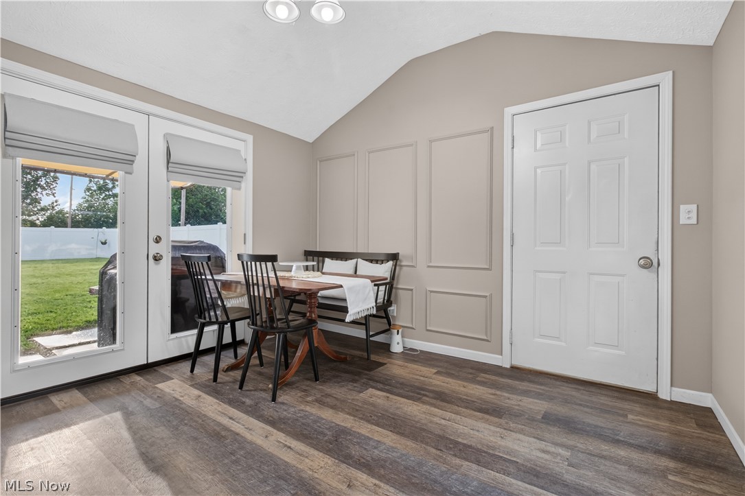 382 Marseilles Avenue Elyria OH 44035