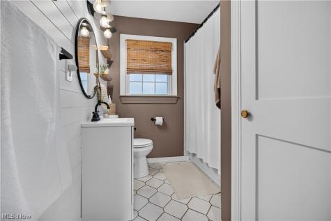 382 Marseilles Avenue Elyria OH 44035