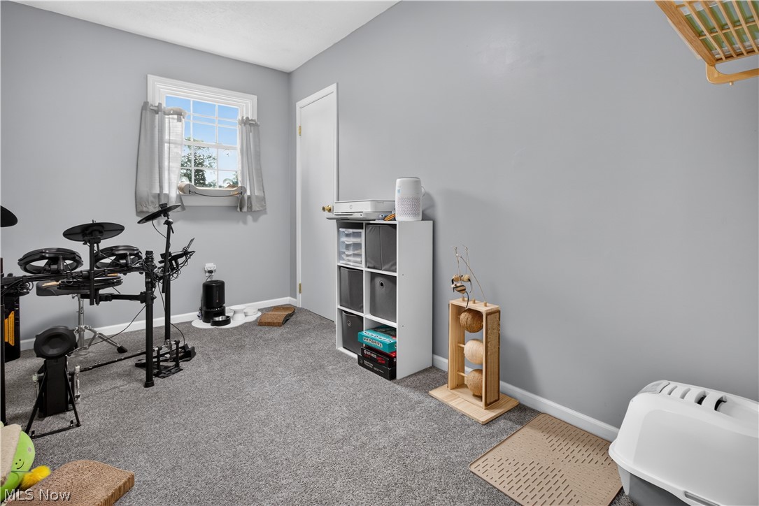 382 Marseilles Avenue Elyria OH 44035