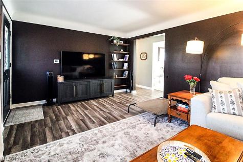 4641 Crabwood Drive Youngstown OH 44515