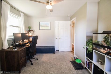 4641 Crabwood Drive Youngstown OH 44515