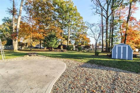 4641 Crabwood Drive Youngstown OH 44515