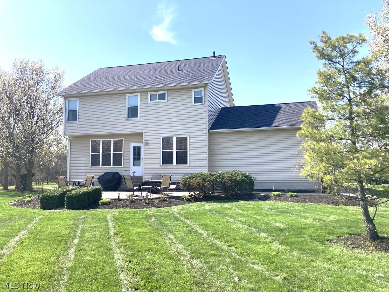 711 Savannah Trail Medina OH 44256