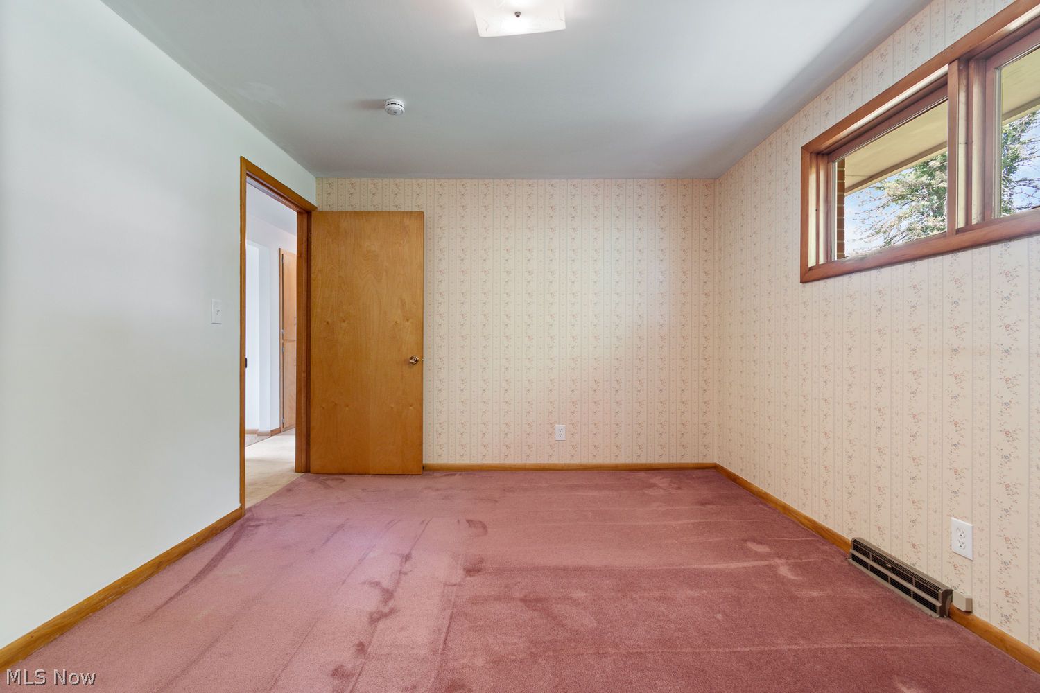 317 Mill Street NW Tuscarawas OH 44682