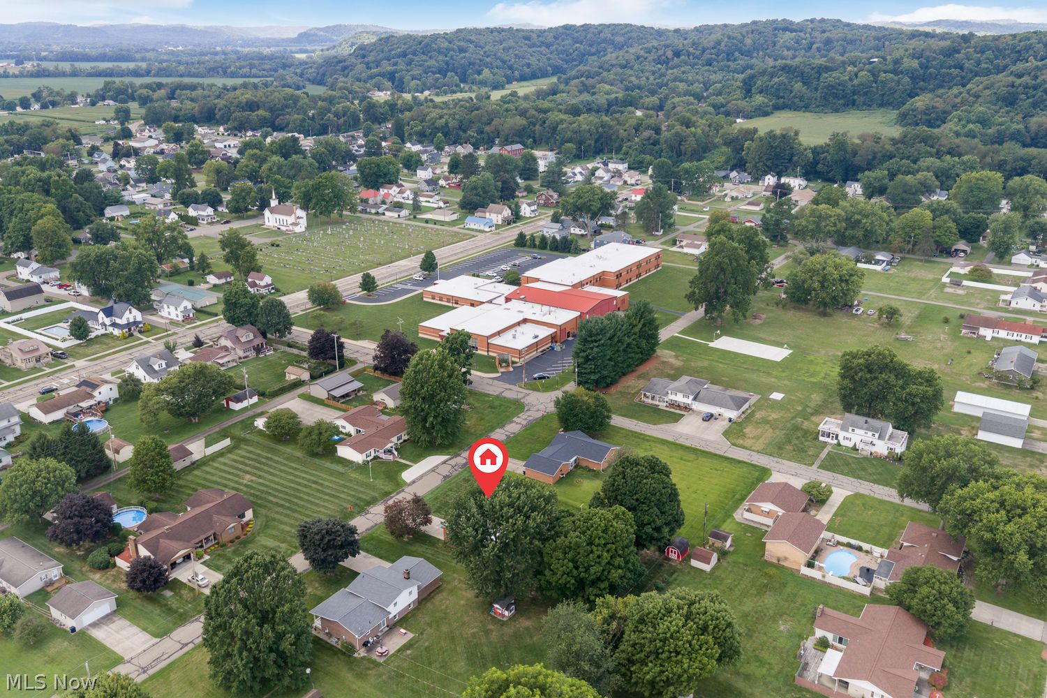 317 Mill Street NW Tuscarawas OH 44682
