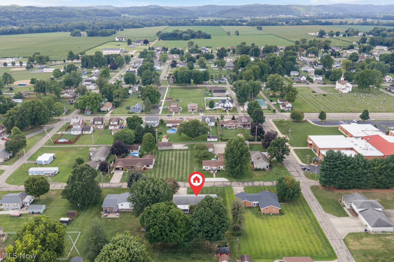 317 Mill Street NW Tuscarawas OH 44682