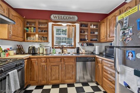 174 Pocantico Avenue Akron OH 44312