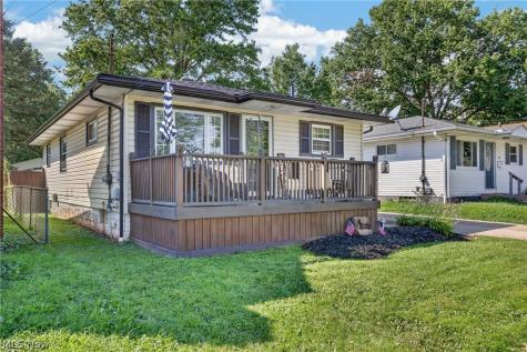 174 Pocantico Avenue Akron OH 44312