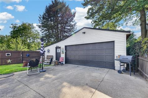 174 Pocantico Avenue Akron OH 44312