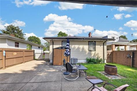 174 Pocantico Avenue Akron OH 44312