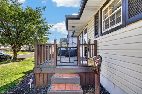 174 Pocantico Avenue Akron OH 44312
