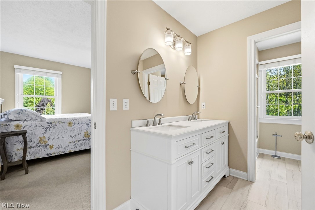 18130 Greatwood Lane Chagrin Falls OH 44023