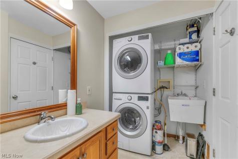 5747 Pleasant Avenue North Ridgeville OH 44039