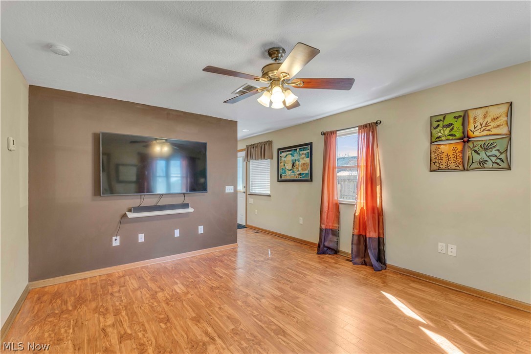 5747 Pleasant Avenue North Ridgeville OH 44039