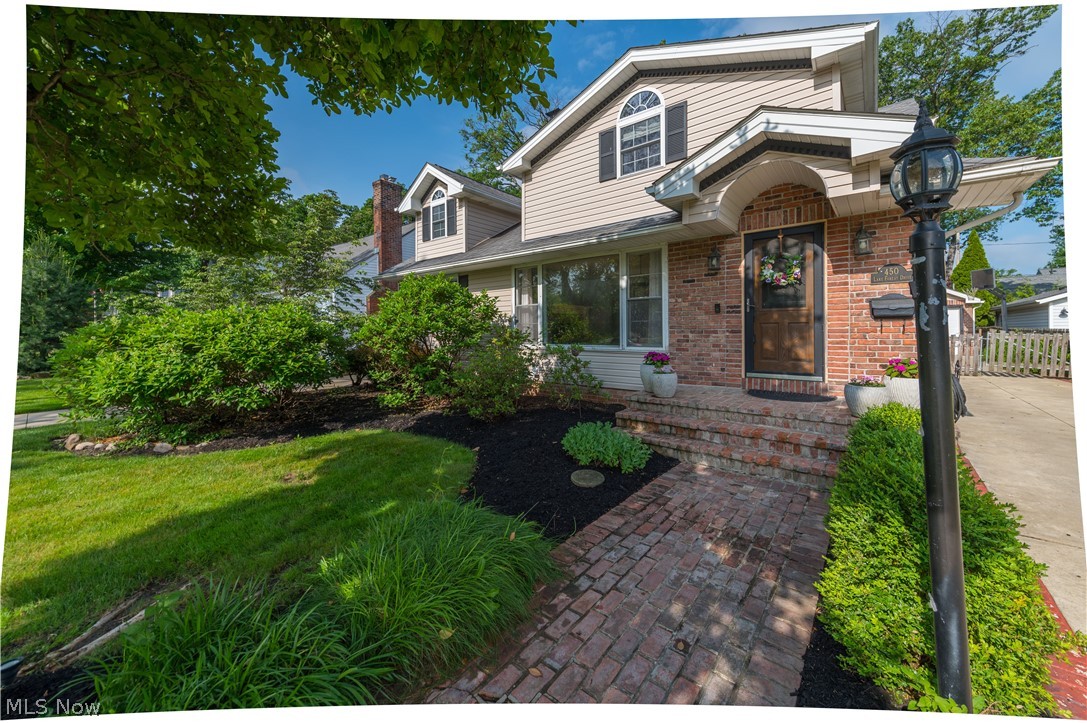 450 Lake Forest Drive Bay Village OH 44140