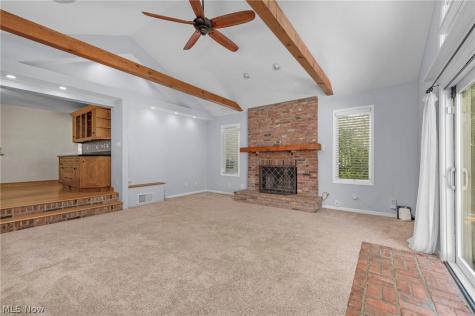 450 Lake Forest Drive Bay Village OH 44140
