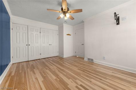 450 Lake Forest Drive Bay Village OH 44140