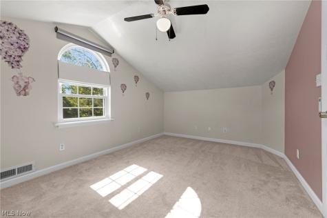 450 Lake Forest Drive Bay Village OH 44140