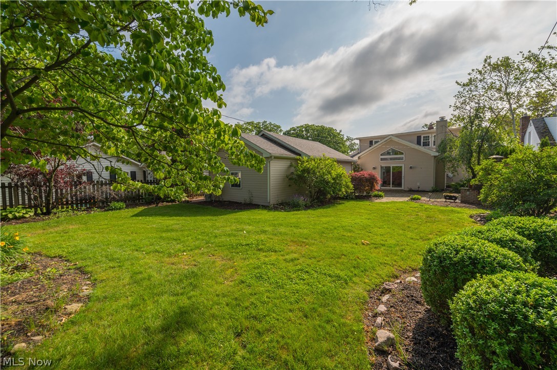 450 Lake Forest Drive Bay Village OH 44140