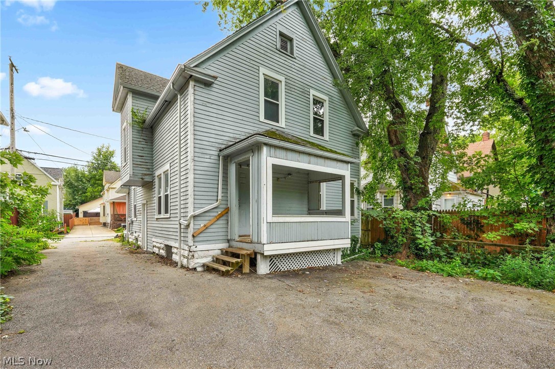 3520 Krather Road Cleveland OH 44109