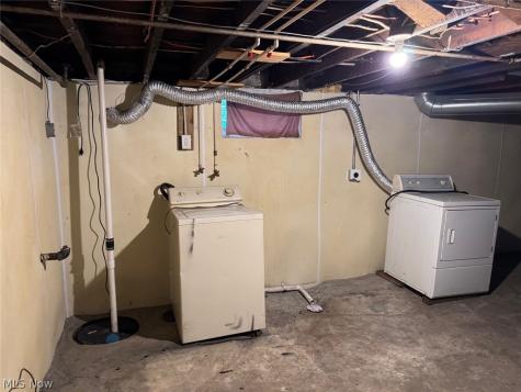 1009 W Wilbeth Road Akron OH 44314